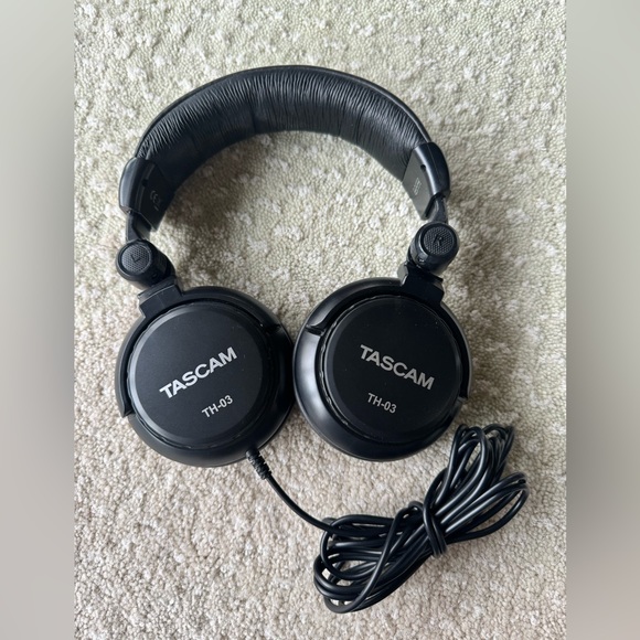 NWOT FOUR PIECE audio recording set, Snowball microphone - Picture 4 of 6